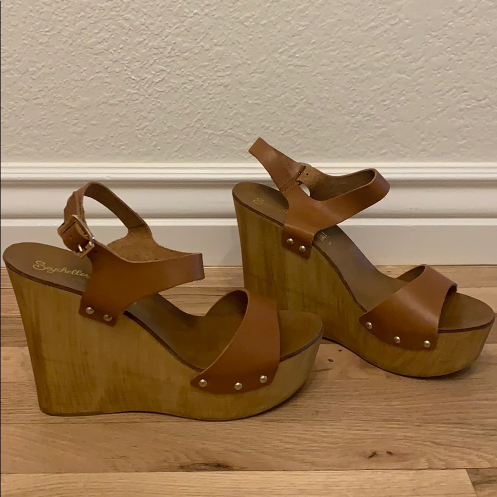 Seychelles Leather Wedges